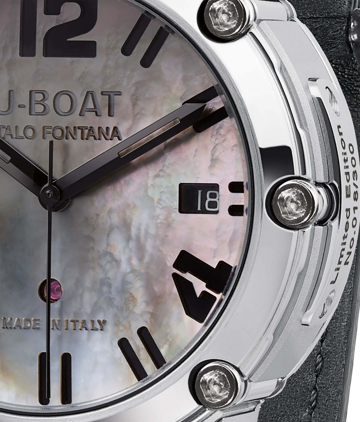 Modest Luxury Of UK U-boat Chimera 8019 Copy Watches