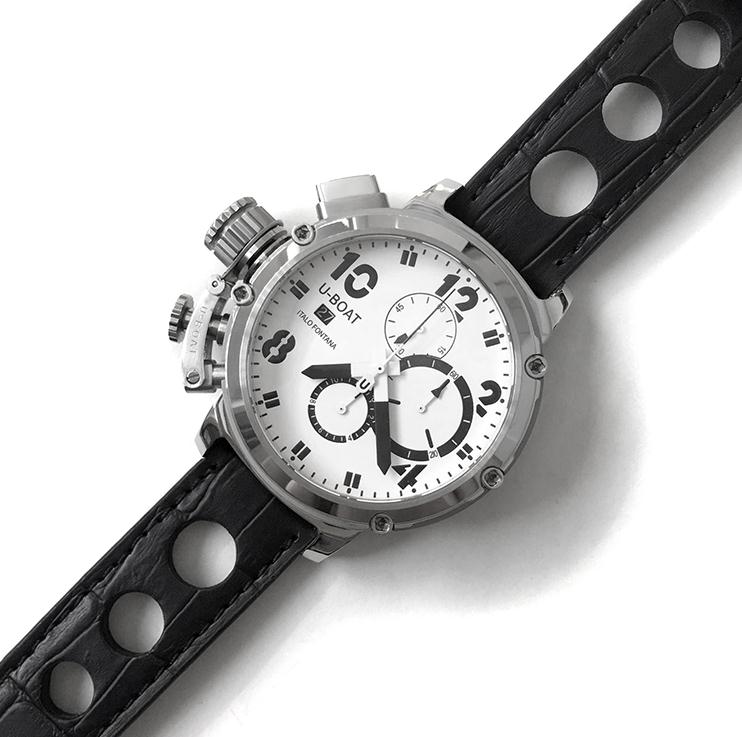 The 50 mm replica U-Boat Unooby watches have white dials.