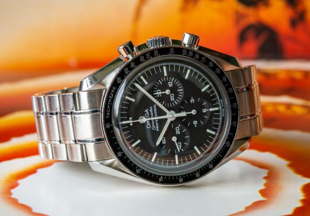 Introducing AAA Pefect UK Sale Replica Omega Speedmaster “Standard” Moonwatches UK