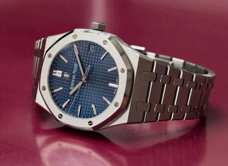 I Didn’t Really Like Watches – And Then I Bought UK Perfect Fake Audemars Piguet Royal Oak Watches